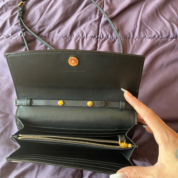 Burberry Clutch - Picture 3 of 5